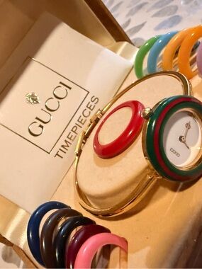 🐝💛RARE~VINTAGE~ICONIC, 🐝GUCCI~Bangle Watch w/(12) Bezels in Box (FULL SET)❤️🐝